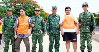 Phát hiện 2 đối tượng truy nã khi tiếp nhận 180 người trở về từ Campuchia