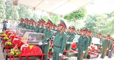 Truy điệu, an táng 27 hài cốt liệt sĩ hy sinh ở Campuchia
