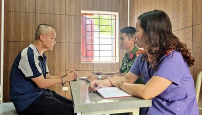 Lập công ty ở nước ngoài tuyển nhân viên để lừa đảo