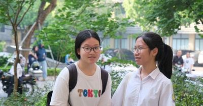 Gần 7.500 thí sinh dự thi lớp 10 Trường THPT chuyên Đại học Sư phạm Hà Nội