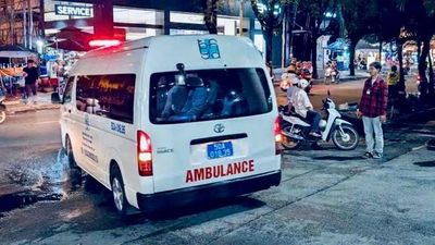 CSGT ở TPHCM hỗ trợ mở đường cho xe chở trái tim hiến tặng đến bệnh viện