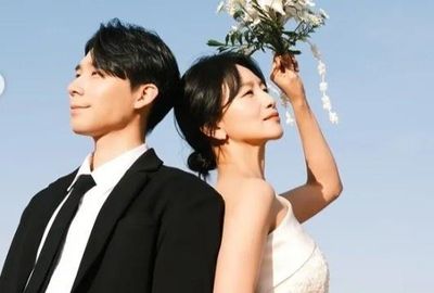 Diễn viên 'Thư ký Kim sao thế?' cưới bạn trai kém 10 tuổi