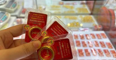 Giá vàng ngày 5/6: Trong nước 'lao dốc' phiên thứ 5 liên tiếp, rút ngắn chênh lệch so giá thế giới