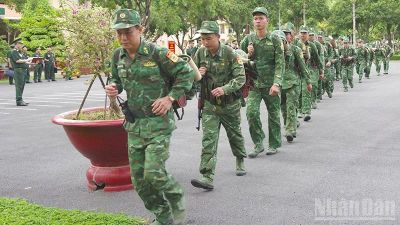 Kiểm tra toàn diện công tác Biên phòng tại Đồng Tháp