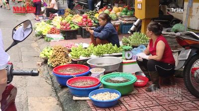 [Video] Hà Nội tăng cường quản lý, điều hành và bình ổn giá những tháng cuối năm 2026