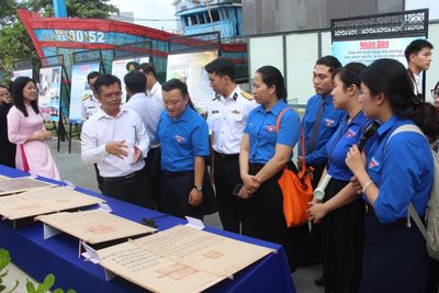 Nâng cao nhận thức, trách nhiệm bảo vệ chủ quyền biển, đảo thiêng liêng