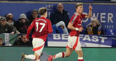 Man United chia tay cầu thủ 38 triệu bảng