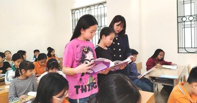 Không hạn chế sự sáng tạo khi dùng một bộ sách giáo khoa