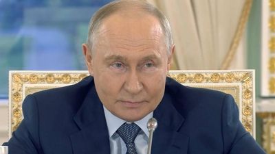 Nga xem xét sử dụng vũ khí 'khủng' trong xung đột Ukraine, khẳng định việc Kiev gia nhập EU 'không liên quan đến Moscow'