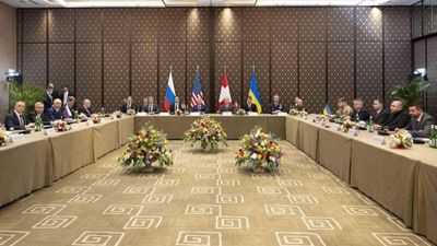Xung đột Ukraine: Nga khẳng định sẵn sàng ký thỏa thuận hòa bình, nói đối thoại với Mỹ rơi vào 'vòng luẩn quẩn'