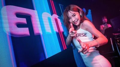DJ Eimi Fukada: Tái xuất bùng nổ