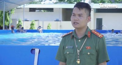 Mang bể bơi về bản, giúp trẻ em phòng tránh đuối nước