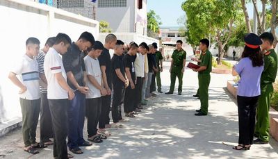 Bắt 24 đối tượng trong đường dây lừa đảo từ Campuchia