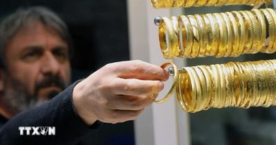 Giá vàng thế giới đi lên nhờ hy vọng về lệnh ngừng bắn ở Trung Đông