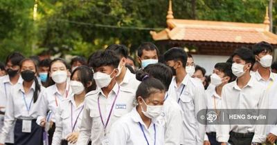 Vì sao kỳ thi này được gọi là 'cánh cửa đổi đời' của hàng vạn học sinh?