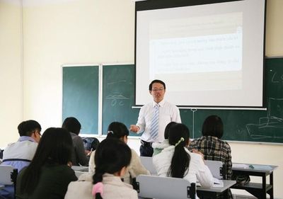 Lần đầu đề xuất khung riêng cho giảng viên trường chính trị, đào tạo - bồi dưỡng