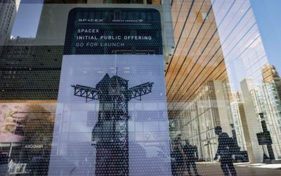 SpaceX phá lệ Phố Wall chốt giá 135 USD/cổ phiếu cho đợt IPO đình đám
