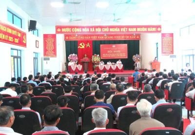 Đại biểu HĐND tỉnh tiếp xúc cử tri tại các xã Thạch Bình, Vân Du