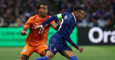 Pháp thua ngược 1-2 trước Bờ Biển Ngà: Lời cảnh tỉnh cho Didier Deschamps