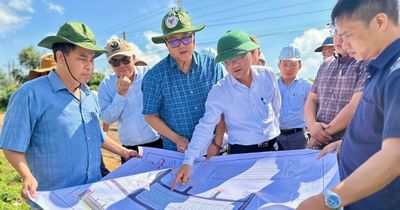 Phó Chủ tịch UBND tỉnh Nguyễn Tự Công Hoàng kiểm tra tiến độ thi công dự án thành phần 3 cao tốc Quy Nhơn - Pleiku