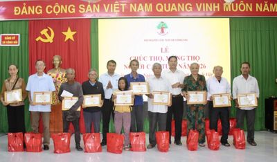 Xã Công Hải họp mặt kỷ niệm 85 năm Ngày truyền thống Người cao tuổi Việt Nam