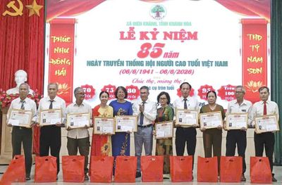 Xã Diên Khánh tổ chức kỷ niệm 85 năm Ngày truyền thống Người cao tuổi Việt Nam