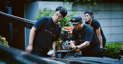 Đạo diễn Đinh Tuấn Vũ: Không ai làm phim mà không nghĩ đến doanh thu