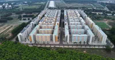 Cơ quan nào có thẩm quyền bố trí quỹ đất dành để phát triển nhà ở xã hội ở khu vực nông thôn?