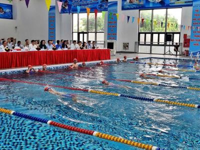 Phát động tập luyện bơi, phòng, chống đuối nước cho trẻ em Hà Nội