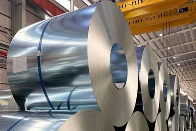 Thép Nam Kim (NKG) sắp phát hành thêm gần 44,8 triệu cổ phiếu để trả cổ tức, dự nâng vốn lên hơn 4.900 tỷ đồng