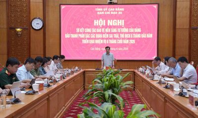 Phó Bí thư Thường trực Bế Thanh Tịnh chủ trì họp sơ kết 6 tháng đầu năm Ban Chỉ đạo 35 Tỉnh ủy
