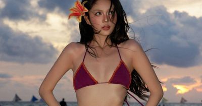 Ngọc Trinh diện bikini đỏ 'bé xíu', vòng eo con kiến tuổi 37 gây 'thương nhớ'