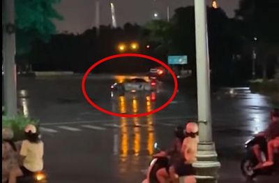 Xác minh tài xế lái Porsche 'drift' nhiều vòng, gây náo loạn khu đô thị Sala