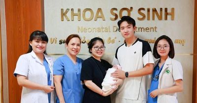 Bệnh viện Phụ sản Hà Nội: Cứu sống bé gái sinh non 29 tuần, nặng vỏn vẹn 700gr