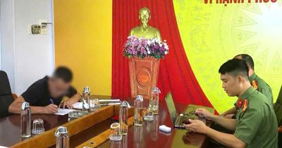 Đăng ảnh mặc quân phục công an lên mạng xã hội, nam thanh niên bị xử phạt
