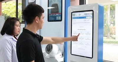 Bộ Y tế yêu cầu đẩy mạnh chuyển đổi số, nâng cao y đức và chất lượng khám chữa bệnh