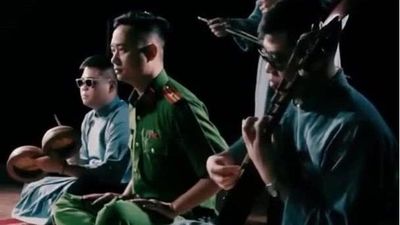 Cháu nhà ngoan lắm, lên phường ngoan hơn