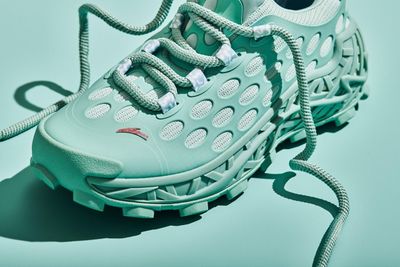 'Gã khổng lồ' Trung Quốc khiến Nike đau đầu