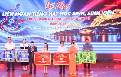 Khép lại Liên hoan Tiếng hát HSSV miền Trung - Tây Nguyên 2026 đầy cảm xúc