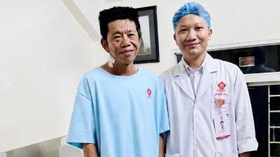 Chấm dứt 3 năm co giật nửa mặt nhờ phẫu thuật giải ép vi mạch
