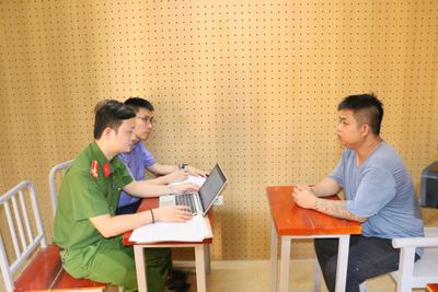 Cặp bạn tù quay lén lực lượng chức năng làm nhiệm vụ rồi suy diễn, quy chụp nhằm trục lợi cá nhân