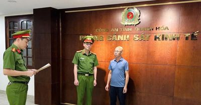 Tự sản xuất nem chua rán, gắn nhãn thực phẩm sạch của doanh nghiệp khác