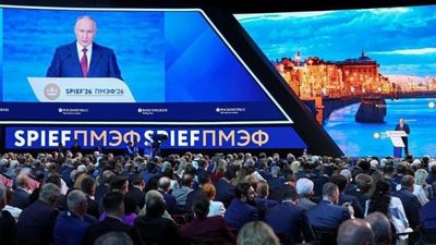 Tổng thống Putin: BRICS đã vượt qua G7... và các trung tâm tăng trưởng mới muốn tự quyết định quỹ đạo phát triển