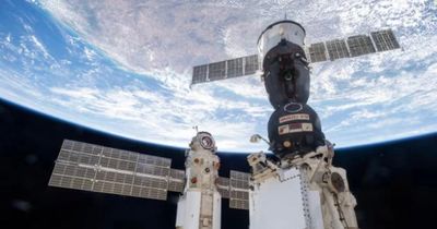 NASA yêu cầu các phi hành gia sơ tán khỏi trạm vũ trụ vì sự cố rò rỉ