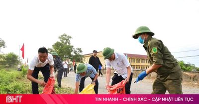 Các địa phương Hà Tĩnh đồng loạt ra quân làm xanh - sạch - đẹp môi trường