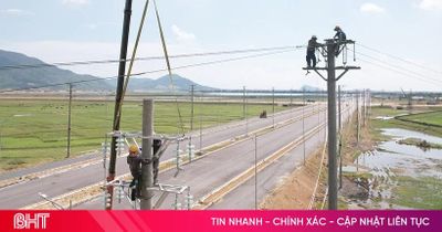 Tăng tốc đầu tư công trình chống quá tải lưới điện