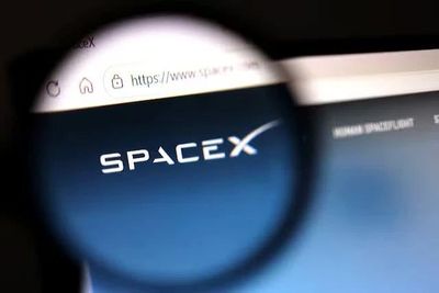 SpaceX ký thỏa thuận hạ tầng điện toán đám mây khổng lồ với Alphabet trước thềm IPO