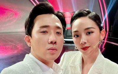 Trấn Thành phản ứng khi Tóc Tiên hôn chàng trai kém 9 tuổi