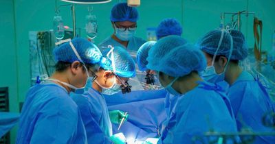 Cứu sống bệnh nhi 13 tuổi bị suy tim giai đoạn cuối