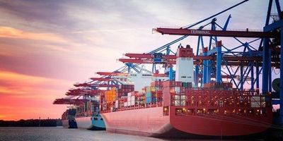 Thặng dư thương mại gần 447 triệu USD trong nửa cuối tháng 5